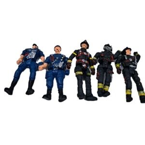 Group of 5 Chap Mei Action Figures - Firefighters Police